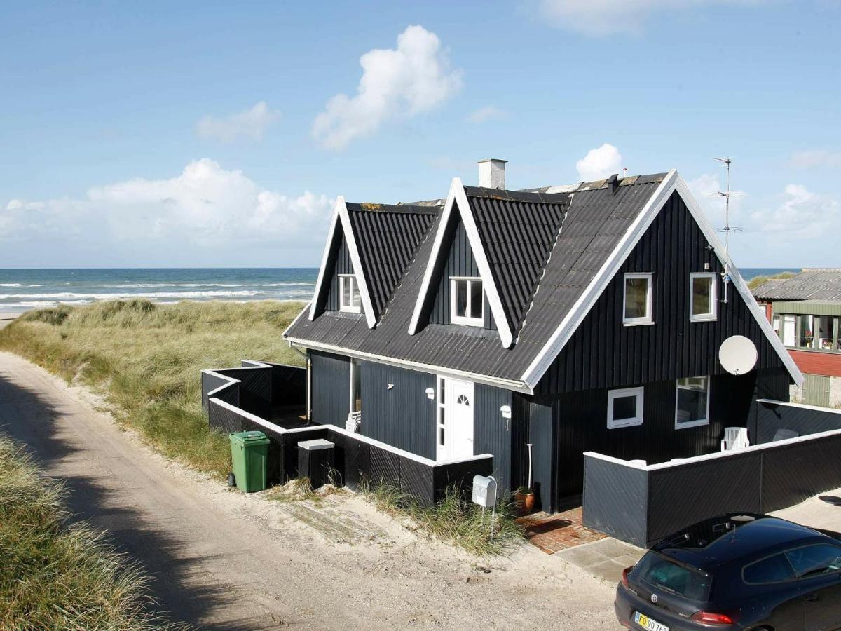 6 Person Holiday Home In Blokhus Quarto foto